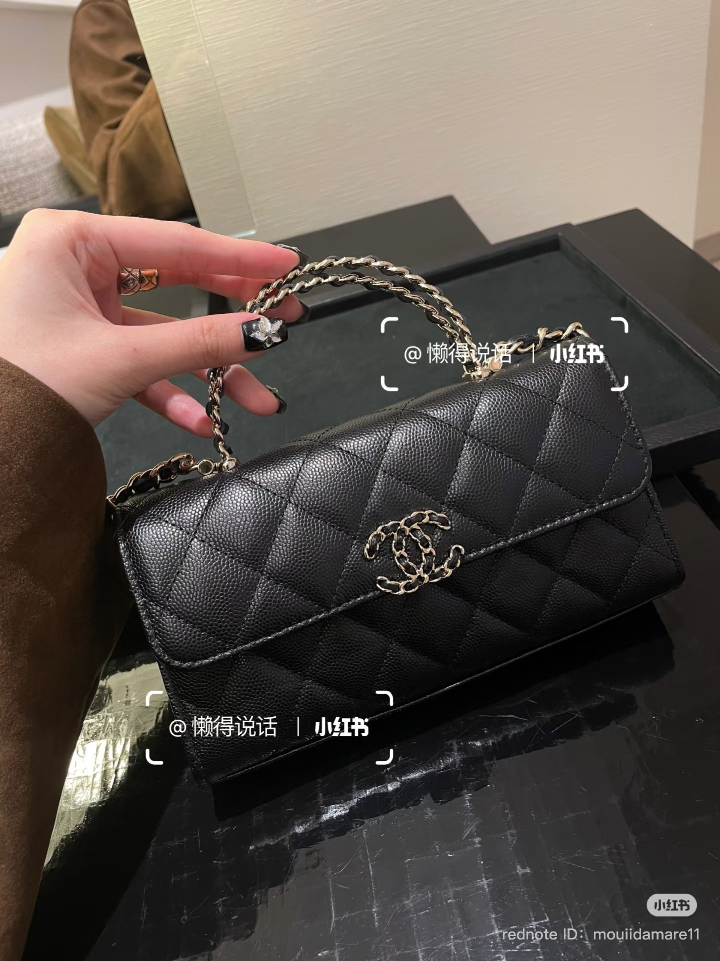 chanel spring summer 2025 Flap Phone Holder with Chainv